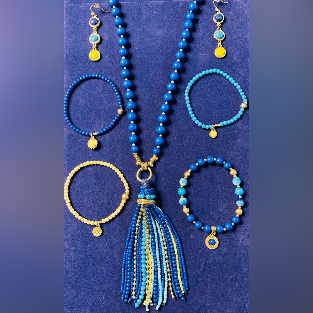 Chicos Funky Blue and Gold Jewelry Set. 4 bracelets/earrings/what a fun set !!!